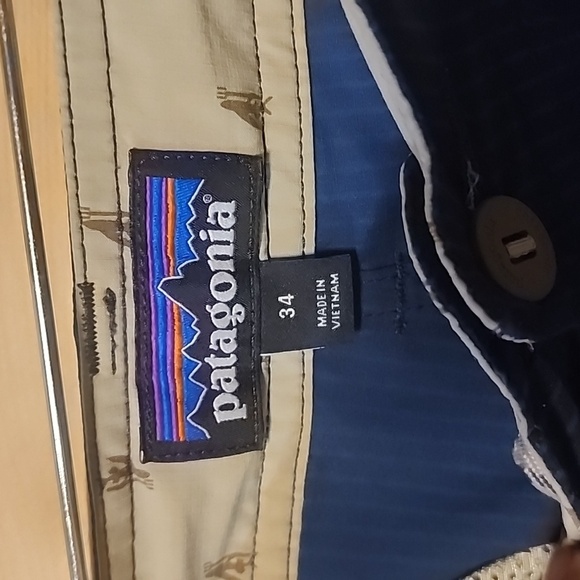 Patagonia Shorts Size 34 - Picture 4 of 6